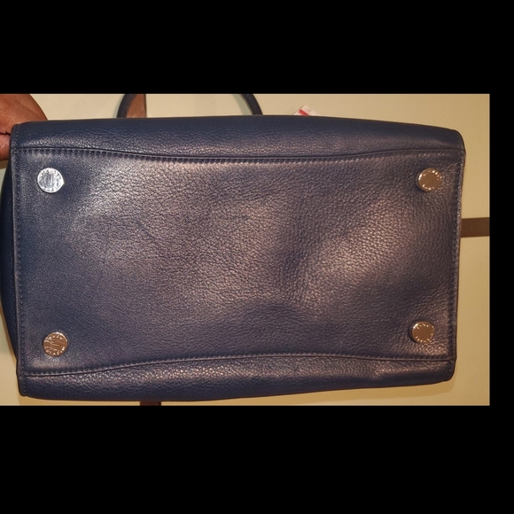 AUTHENTIC MICHAEL KORS SOPHIE LG SATCHEL - Picture 3 of 4